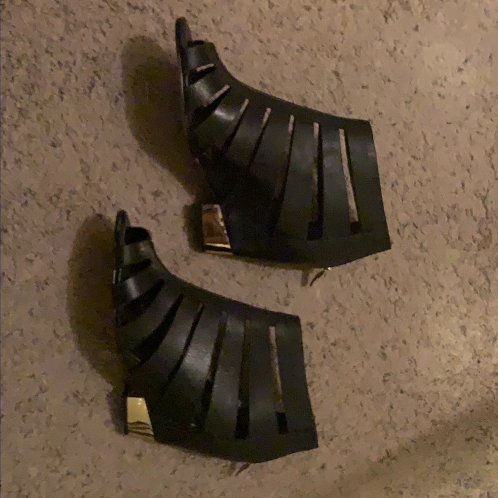 BCBGeneration heel wedge